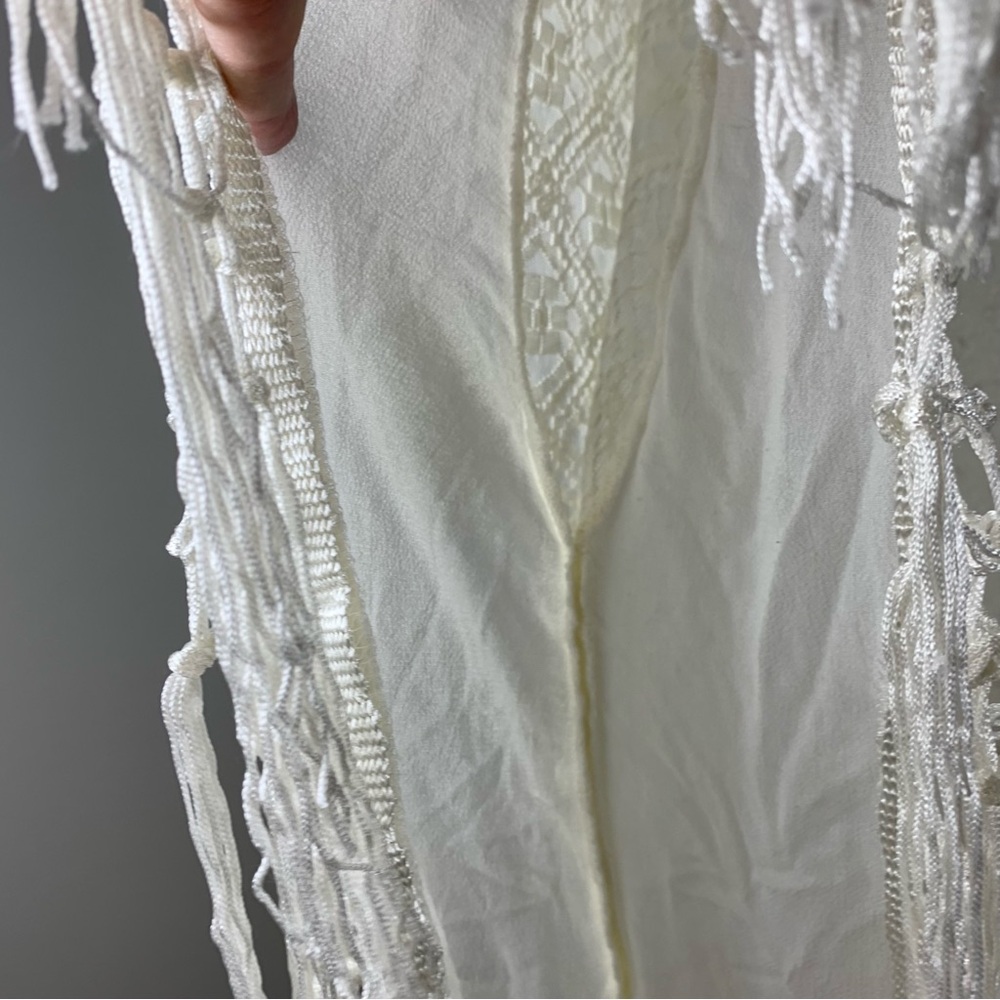 Boho Cream Crochet Lace Top Sz M / L Festival Coverup Fringe Gypsy Fairycore - Picture 8 of 11